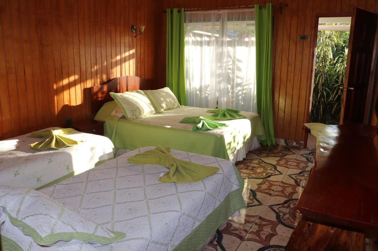 Hostal Avareipua Hanga Roa Bagian luar foto