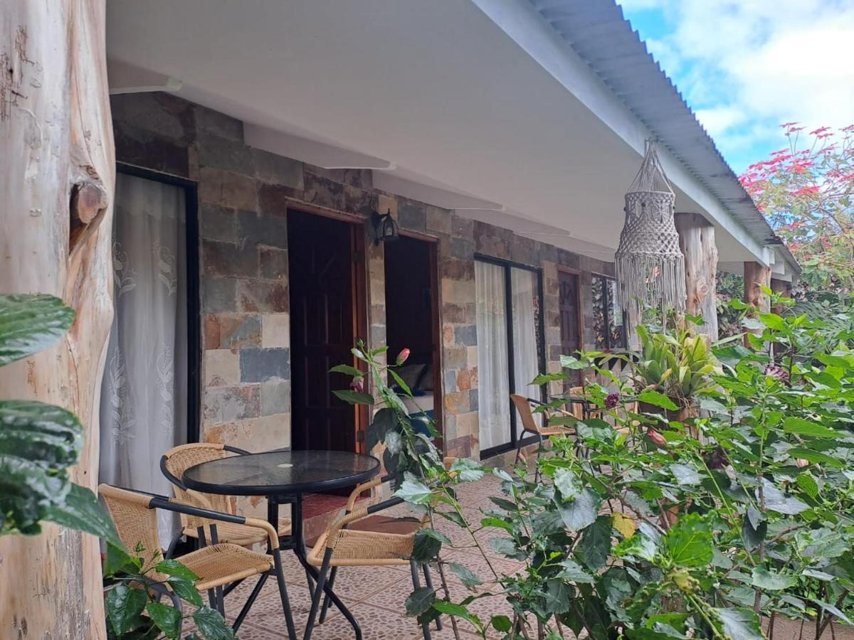 Hostal Avareipua Hanga Roa Bagian luar foto