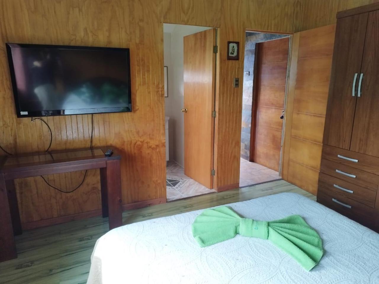 Hostal Avareipua Hanga Roa Bagian luar foto